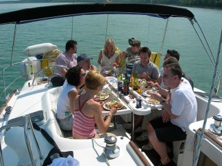 Corporate Sailing Days in the Solent